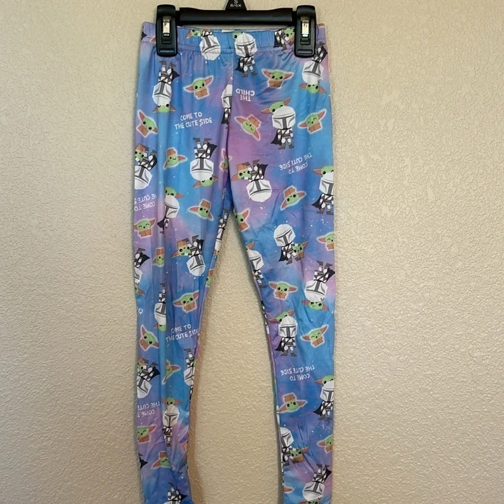 Disney Star Wars girls cuddle dud set size small.